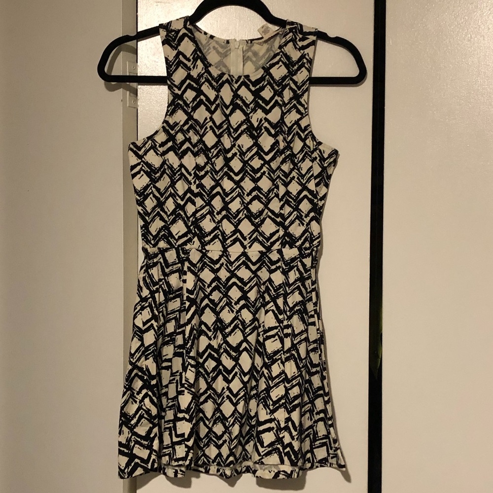 Small black and white dress